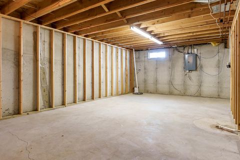 Tiny photo for 3056 HAMLIN Drive, Machesney Park, IL 61115 (MLS # 12473041)