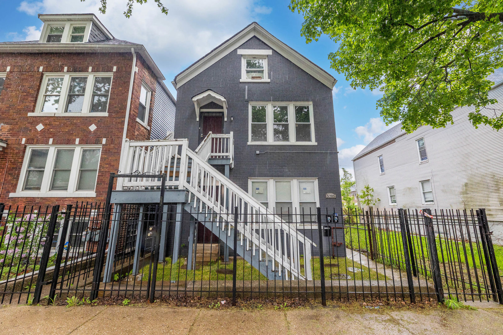 Photo 1 of 29 — 5205 S Wood Street, Chicago, IL 60609