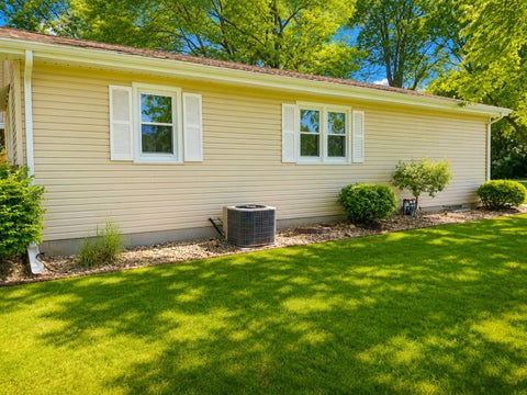 Tiny photo for 2104 Melvin Road, Rock Falls, IL 61071 (MLS # 12682300)