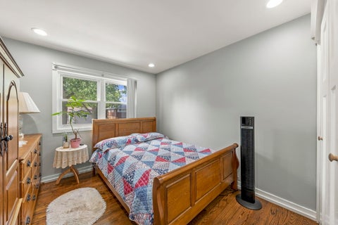 Tiny photo for 639 N Indiana Street, Elmhurst, IL 60126 (MLS # 12788950)