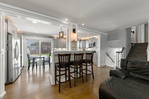 Tiny photo for 639 N Indiana Street, Elmhurst, IL 60126 (MLS # 12788950)