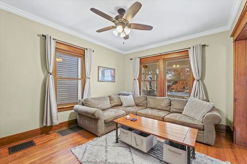 Tiny photo for 414 W Ells Avenue, Champaign, IL 61820 (MLS # 12545505)