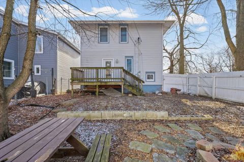 Tiny photo for 414 W Ells Avenue, Champaign, IL 61820 (MLS # 12545505)