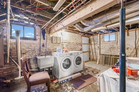 Tiny photo for 414 W Ells Avenue, Champaign, IL 61820 (MLS # 12545505)