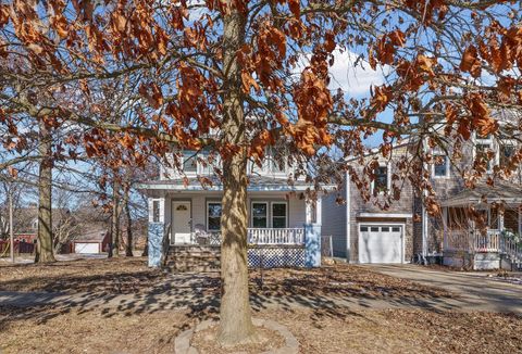 Tiny photo for 414 W Ells Avenue, Champaign, IL 61820 (MLS # 12545505)