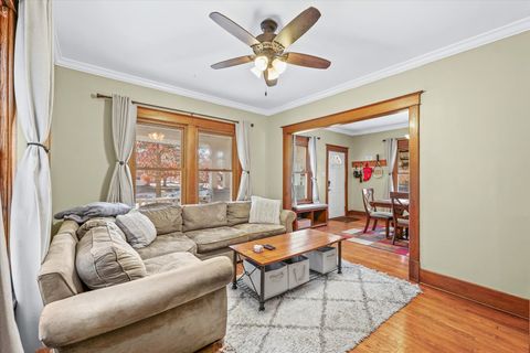 Tiny photo for 414 W Ells Avenue, Champaign, IL 61820 (MLS # 12545505)