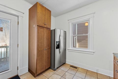 Tiny photo for 414 W Ells Avenue, Champaign, IL 61820 (MLS # 12545505)