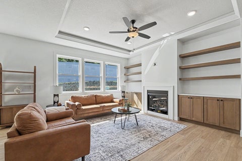 Tiny photo for 1310 Heights Court, Bettendorf, IA 52722 (MLS # 12683509)