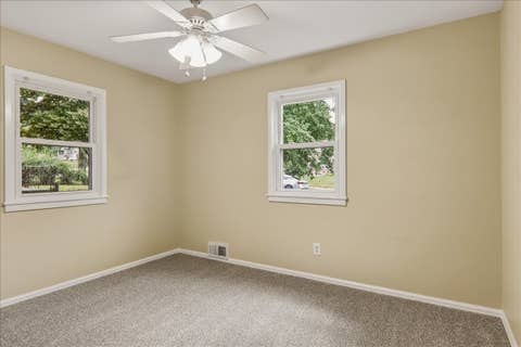 Tiny photo for 1311 Eastholme Avenue, Bloomington, IL 61701 (MLS # 12661989)