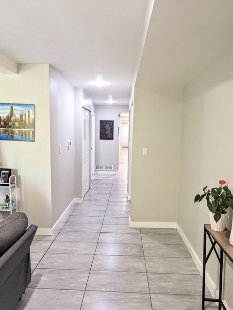 Tiny photo for 724 S Oakley Boulevard #1, Chicago, IL 60612 (MLS # 12488519)