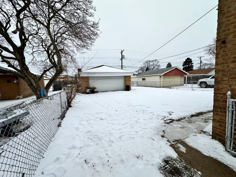 Tiny photo for 14522 S Marquette Avenue, Burnham, IL 60633 (MLS # 12633129)