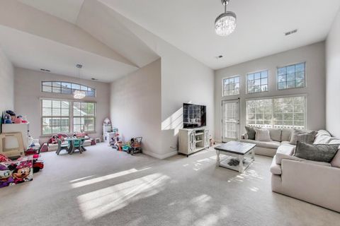 Tiny photo for 2032 Avalon Court, Northbrook, IL 60062 (MLS # 12426367)