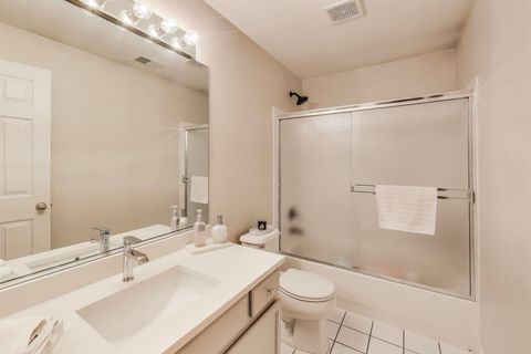 Tiny photo for 2032 Avalon Court, Northbrook, IL 60062 (MLS # 12426367)