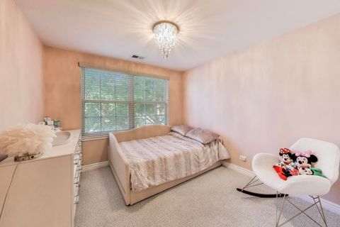 Tiny photo for 2032 Avalon Court, Northbrook, IL 60062 (MLS # 12426367)