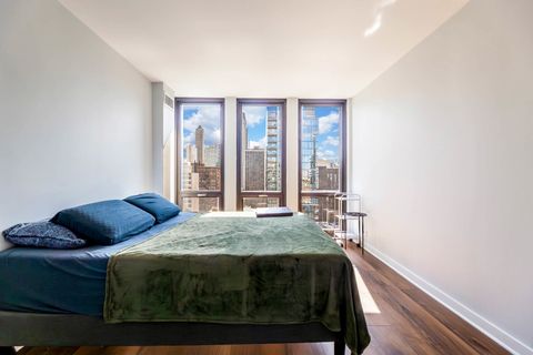 Tiny photo for 1 E Scott Street #2004, Chicago, IL 60610 (MLS # 12597347)