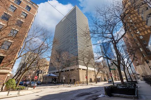 Photo of 1 E Scott Street #2004, Chicago, IL 60610 (MLS # 12597347)