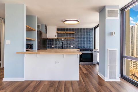 Tiny photo for 1 E Scott Street #2004, Chicago, IL 60610 (MLS # 12597347)