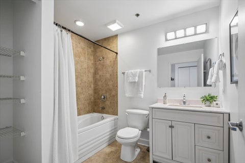 Tiny photo for 320 E 21ST Street #807, Chicago, IL 60616 (MLS # 12754126)