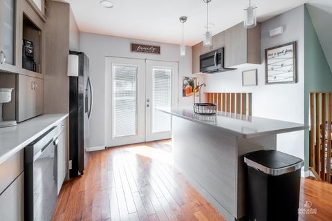 Tiny photo for 8738 S Troy Avenue, Evergreen Park, IL 60805 (MLS # 12491907)