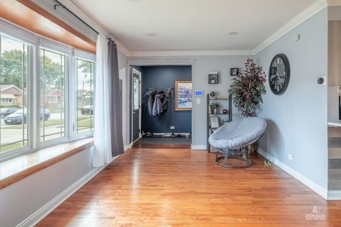 Tiny photo for 8738 S Troy Avenue, Evergreen Park, IL 60805 (MLS # 12491907)