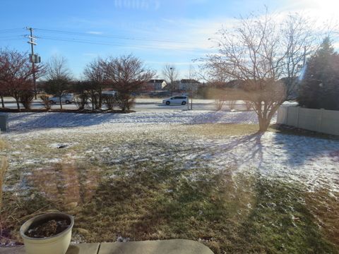 Tiny photo for 1003 Marion Drive, Shorewood, IL 60404 (MLS # 12548687)