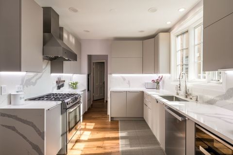 Tiny photo for 1047 FAIR OAKS Avenue, Oak Park, IL 60302 (MLS # 12581924)