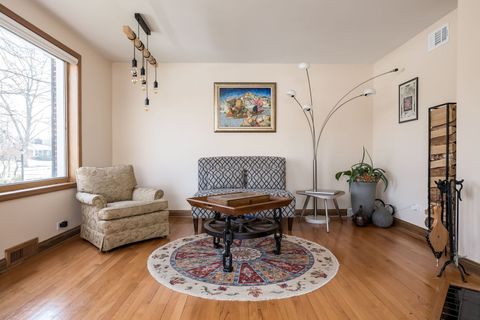 Tiny photo for 1047 FAIR OAKS Avenue, Oak Park, IL 60302 (MLS # 12581924)