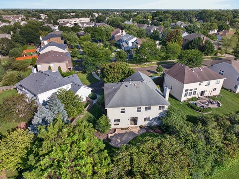 Tiny photo for 2570 N Jade Avenue, Arlington Heights, IL 60004 (MLS # 12754131)