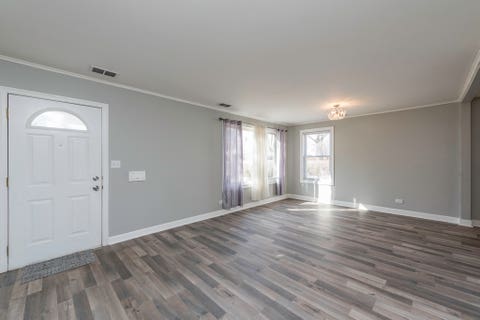 Tiny photo for 400 7th Avenue, Libertyville, IL 60048 (MLS # 12594681)