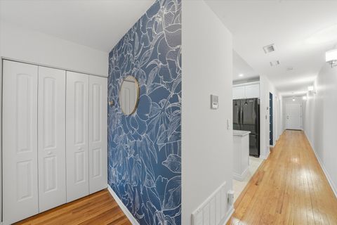 Tiny photo for 4014 N Clarendon Avenue #4S, Chicago, IL 60613 (MLS # 12565335)