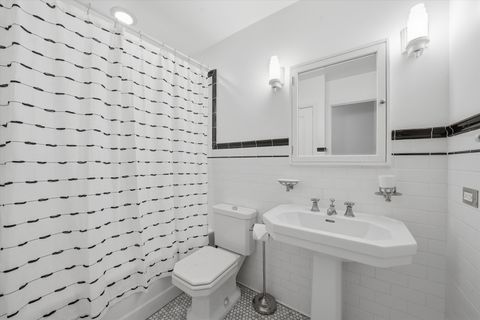 Tiny photo for 4014 N Clarendon Avenue #4S, Chicago, IL 60613 (MLS # 12565335)