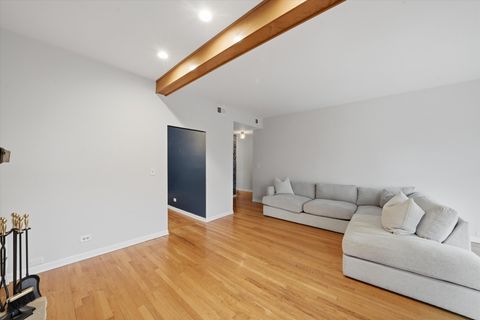 Tiny photo for 4014 N Clarendon Avenue #4S, Chicago, IL 60613 (MLS # 12565335)