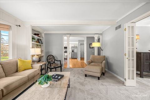 Tiny photo for 1310 N Carlton Avenue, Wheaton, IL 60187 (MLS # 12568067)