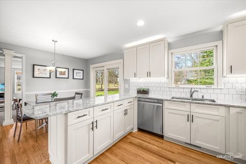 Tiny photo for 1310 N Carlton Avenue, Wheaton, IL 60187 (MLS # 12568067)