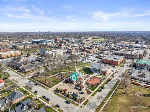 Tiny photo for 1310 N Carlton Avenue, Wheaton, IL 60187 (MLS # 12568067)