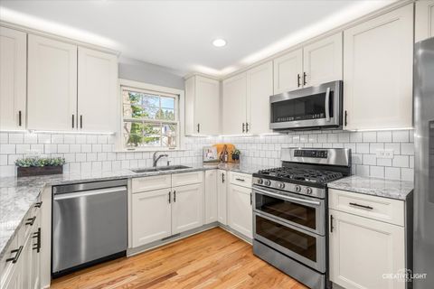 Tiny photo for 1310 N Carlton Avenue, Wheaton, IL 60187 (MLS # 12568067)