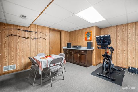 Tiny photo for 1310 N Carlton Avenue, Wheaton, IL 60187 (MLS # 12568067)