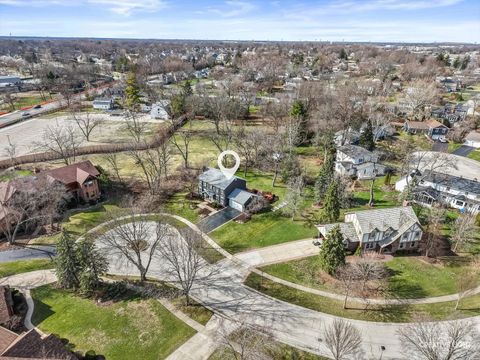 Tiny photo for 1310 N Carlton Avenue, Wheaton, IL 60187 (MLS # 12568067)