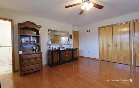 Tiny photo for 20W371 Diversey Avenue, Addison, IL 60101 (MLS # 12579921)