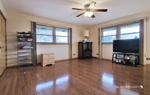 Tiny photo for 20W371 Diversey Avenue, Addison, IL 60101 (MLS # 12579921)