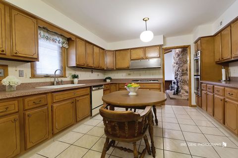 Tiny photo for 20W371 Diversey Avenue, Addison, IL 60101 (MLS # 12579921)