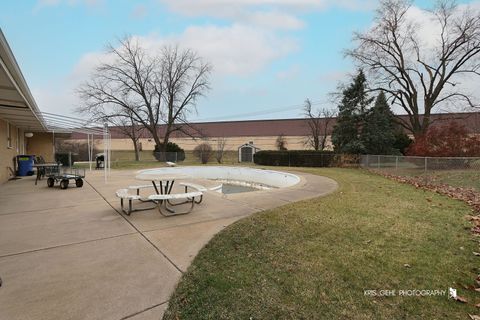 Tiny photo for 20W371 Diversey Avenue, Addison, IL 60101 (MLS # 12579921)