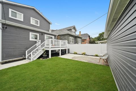 Tiny photo for 3715 Euclid Avenue, Berwyn, IL 60402 (MLS # 12489905)