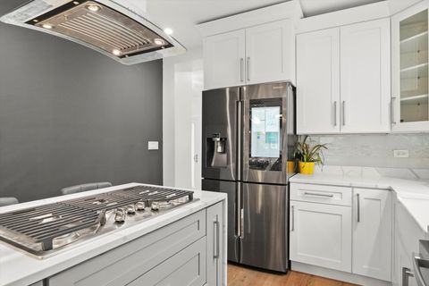 Tiny photo for 3715 Euclid Avenue, Berwyn, IL 60402 (MLS # 12489905)