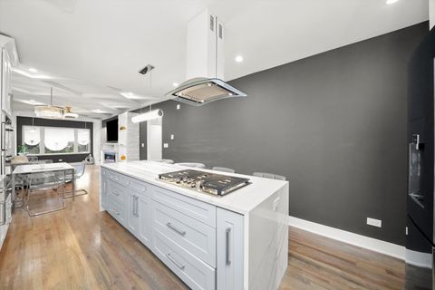 Tiny photo for 3715 Euclid Avenue, Berwyn, IL 60402 (MLS # 12489905)