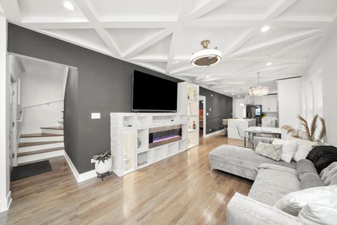 Tiny photo for 3715 Euclid Avenue, Berwyn, IL 60402 (MLS # 12489905)