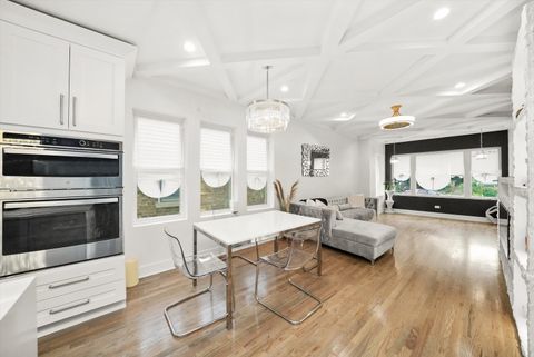 Tiny photo for 3715 Euclid Avenue, Berwyn, IL 60402 (MLS # 12489905)