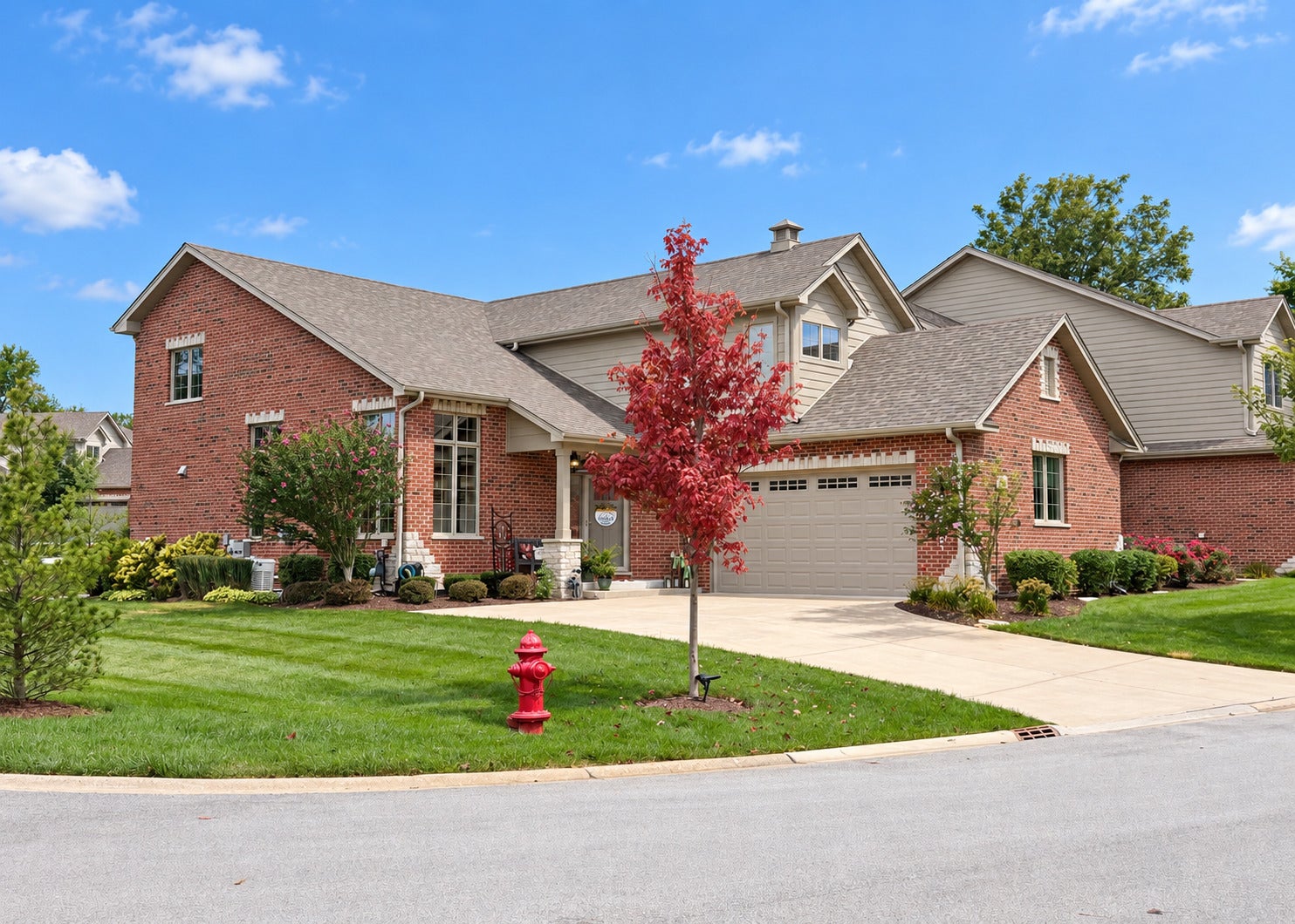 9243 Cloister Court