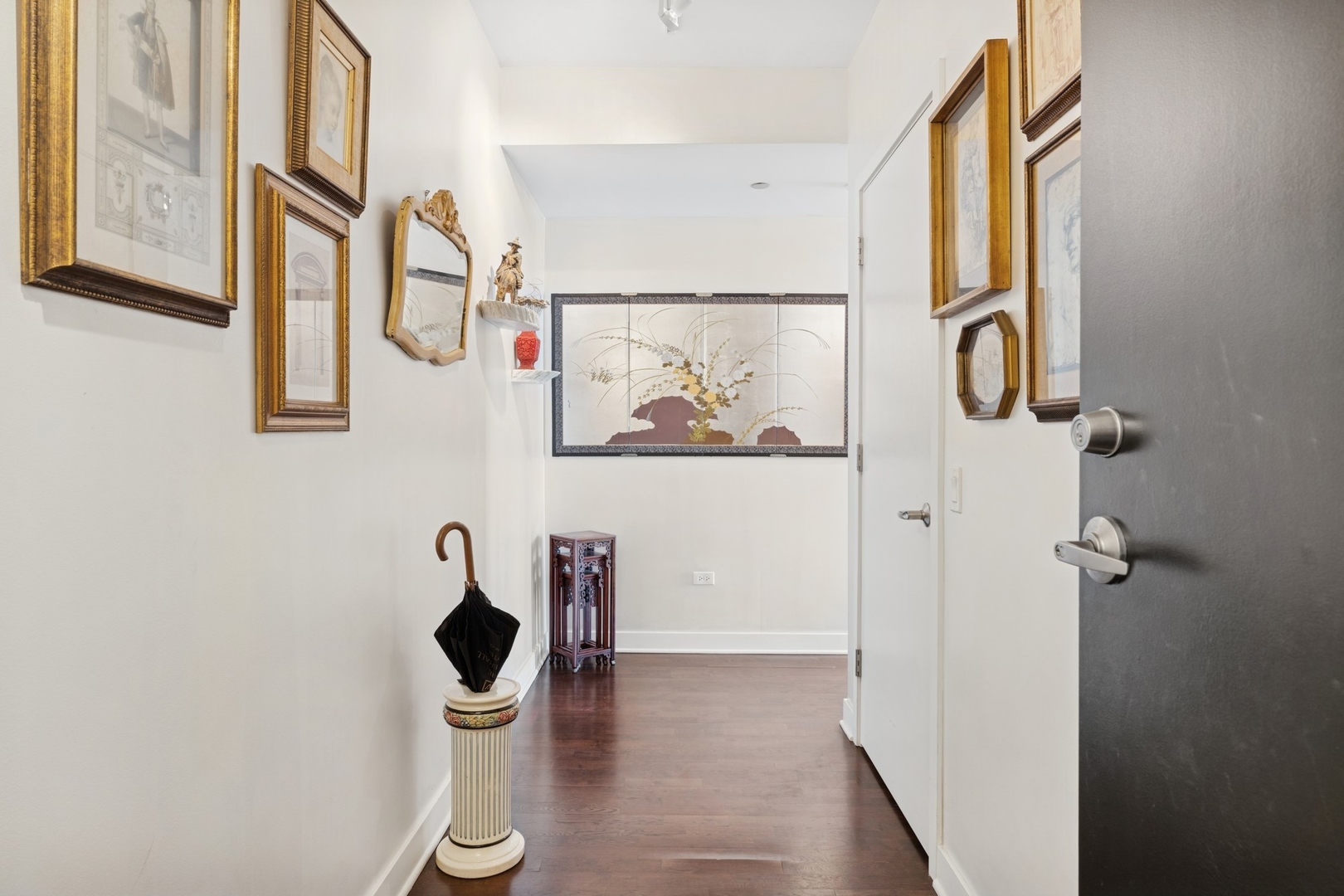 505 N McClurg Court 3402