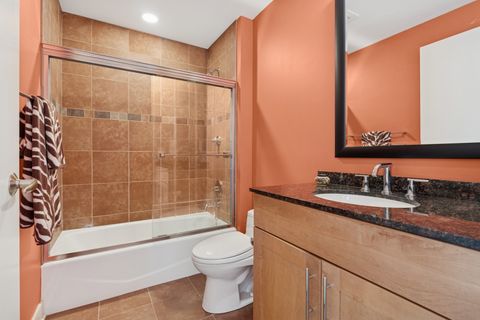 Tiny photo for 505 N McClurg Court #3402, Chicago, IL 60611 (MLS # 12439063)